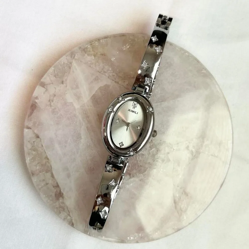 Vintage Inspired Luxury Silver Tone Watch